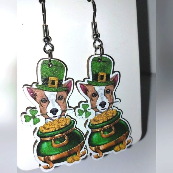 Super cute St Patrick's lucky green earrings - Picture 3 of 5